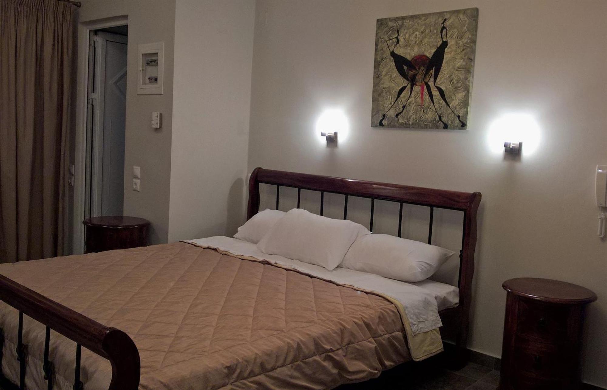 Yimnon Antonia'S Apartments מראה חיצוני תמונה